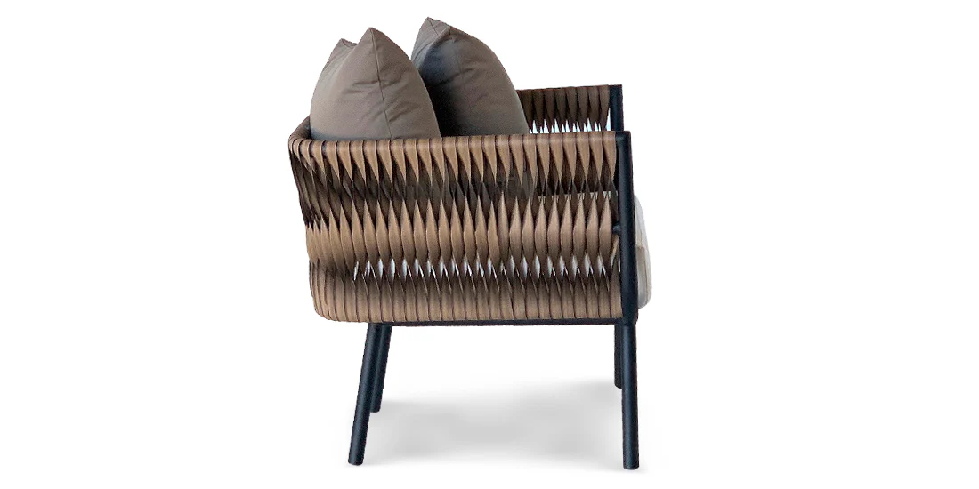 Verona Lounge Chair - Image 3